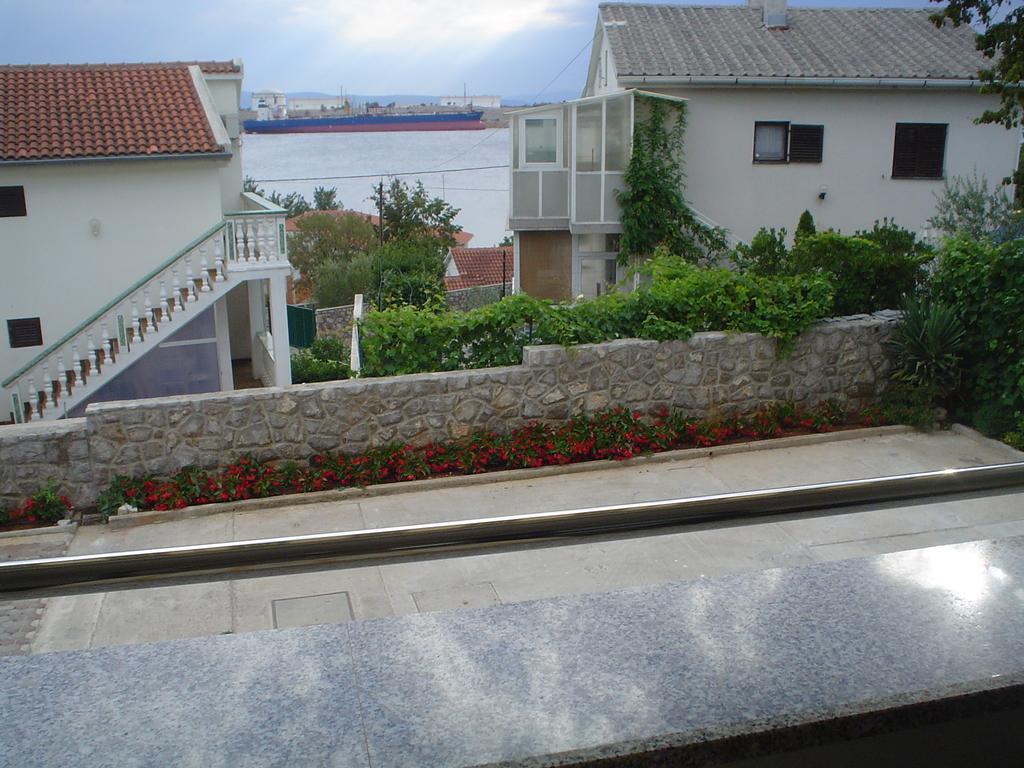 Apartman Kondic Omisalj ห้อง รูปภาพ