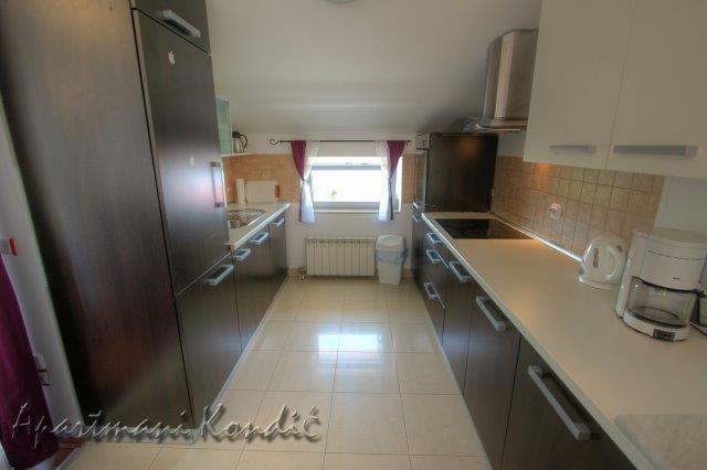 Apartman Kondic Omisalj ภายนอก รูปภาพ