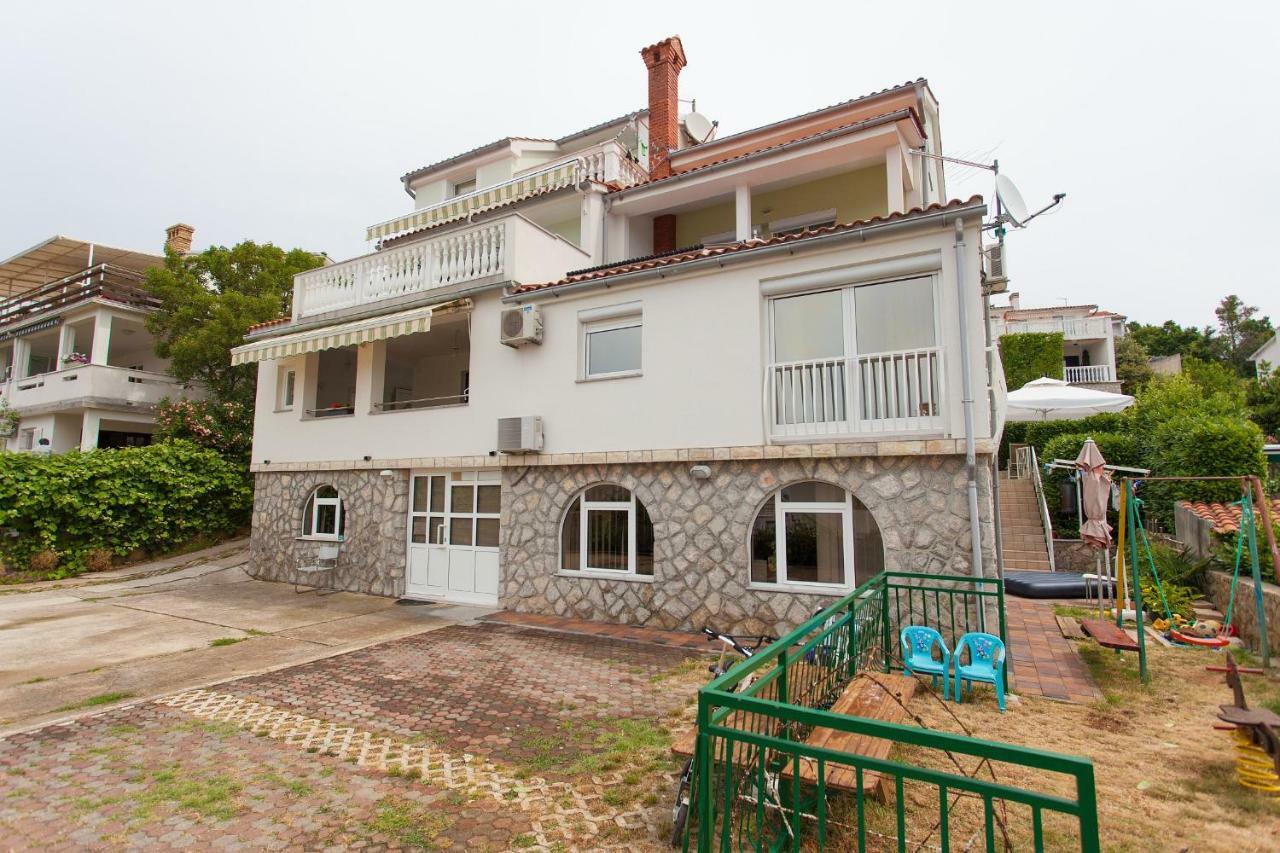 Apartman Kondic Omisalj ภายนอก รูปภาพ