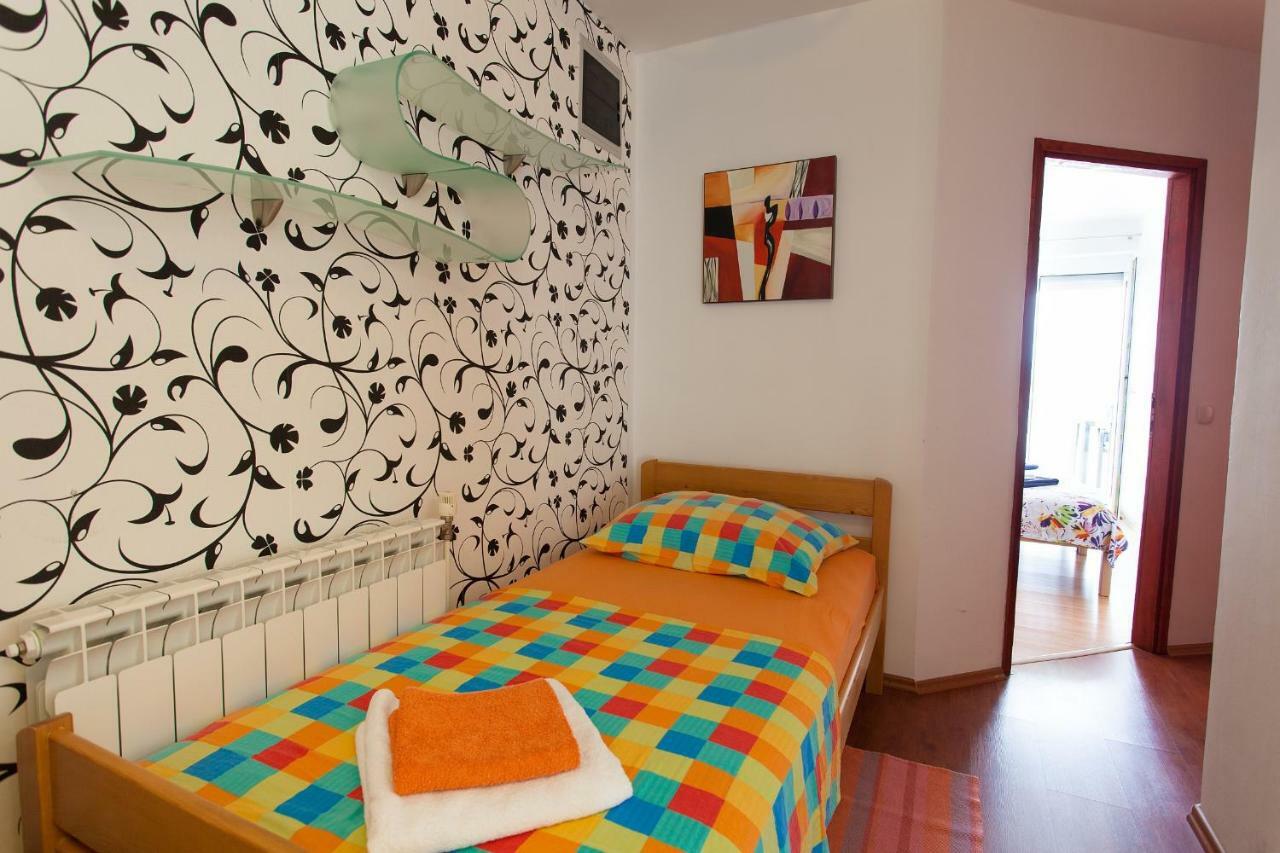 Apartman Kondic Omisalj ภายนอก รูปภาพ
